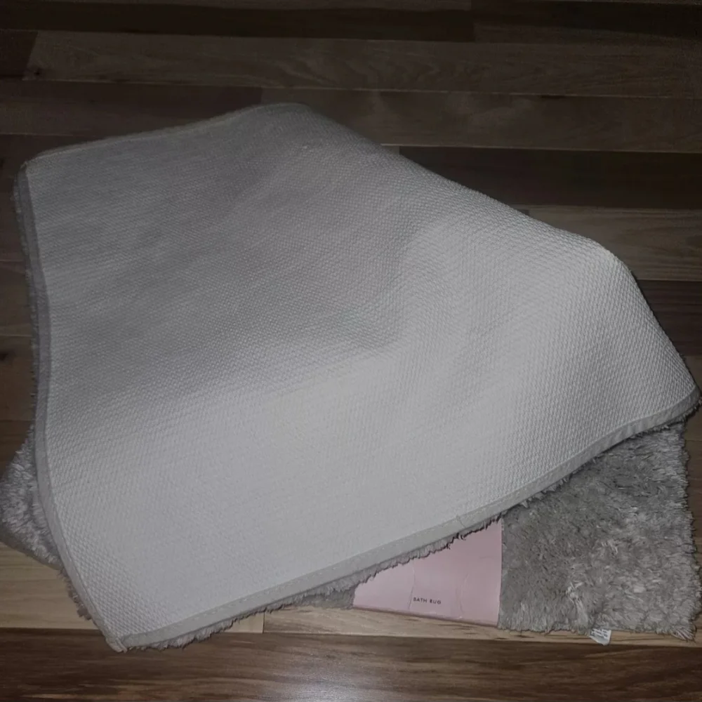 Kate Spade Plush Bath